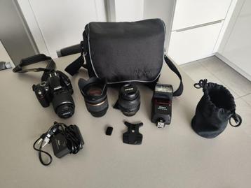 Nikon D3000 spiegelreflexcamera + lenzen + flitser beschikbaar voor biedingen
