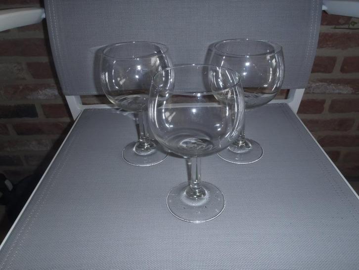 1 lot de 3 verres ballon, Maison & Meubles, Cuisine | Vaisselle, Neuf, Verre ou Verres, Verre, Enlèvement ou Envoi