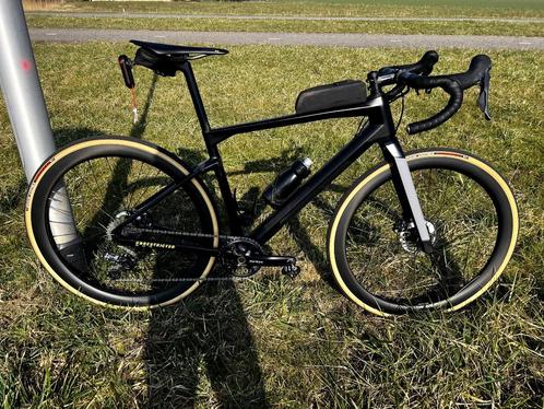 BMC URS One Maat Medium met veel upgrades., Fietsen en Brommers, Fietsen | Racefietsen, Gebruikt, Overige merken, 10 tot 15 versnellingen
