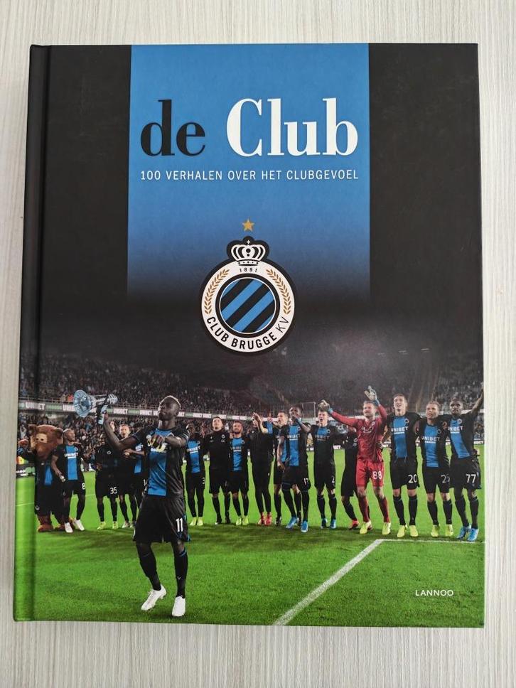 De Club - 100 verhalen over het clubgevoel, Boeken, Sportboeken, Zo goed als nieuw, Balsport, Ophalen of Verzenden