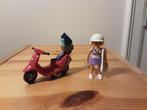 PLaymobil vrouw en scooter - compleet, Kinderen en Baby's, Speelgoed | Playmobil, Complete set, Zo goed als nieuw, Verzenden