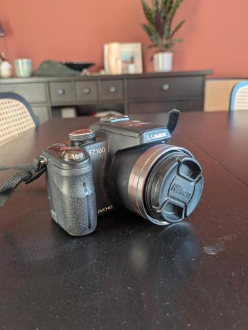 Panasonic Lumix DMC-FZ1000 beschikbaar voor biedingen