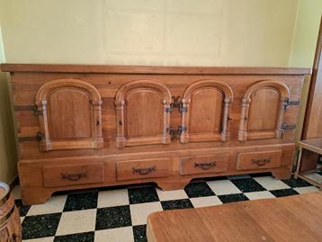 Superbe enfilade  beschikbaar voor biedingen