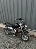 Monkey uitlaat, Ophalen, Zo goed als nieuw