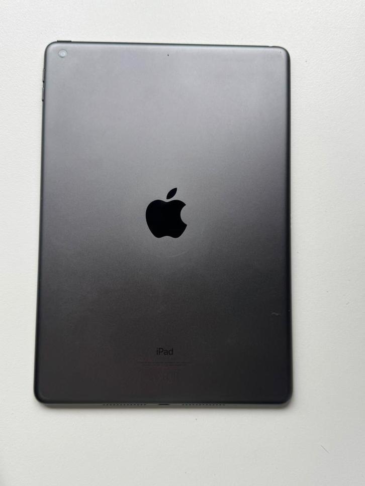Ipad 9th génération parfait état, Computers en Software, Apple iPads, Zo goed als nieuw, Apple iPad, Wi-Fi, 10 inch, 64 GB, Grijs