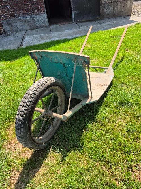 KRUIWAGEN (antiek) in ijzer, Tuin en Terras, Kruiwagens, Gebruikt, Handmatig, Eenwielig, Ophalen