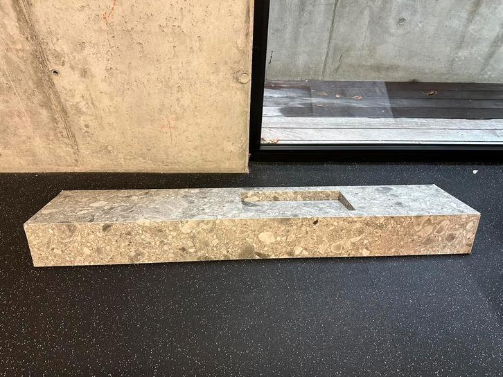 Wastafel NEOLITH TERRAZZO CEPPO, Huis en Inrichting, Badkamer | Badkamermeubels, Zo goed als nieuw, Ophalen