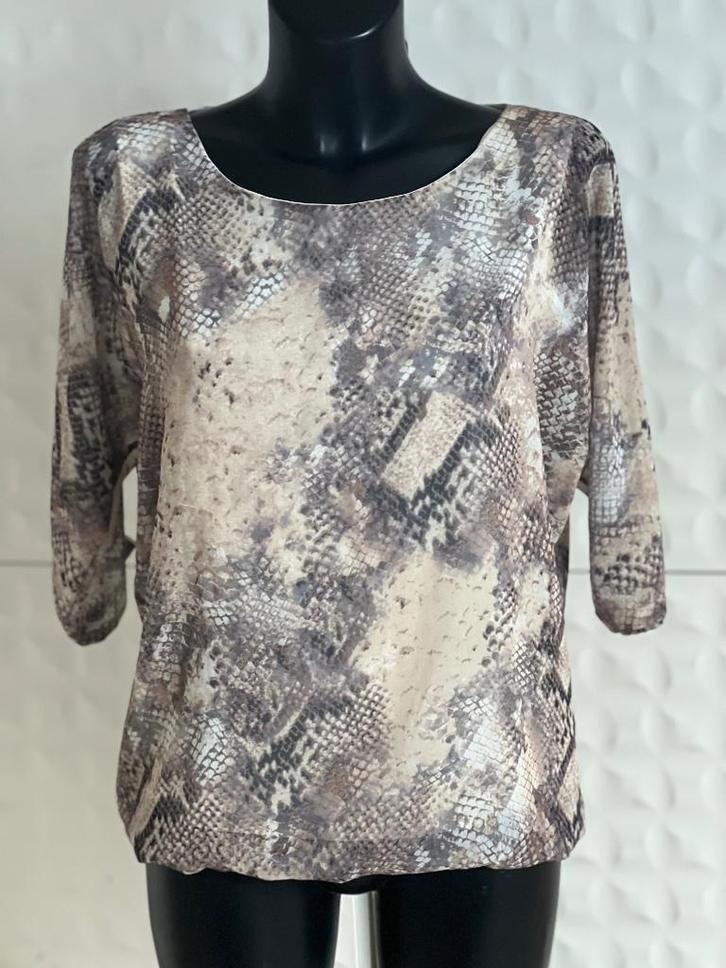 Blouse pour femme Collection Avalanche : T 2, Vêtements | Femmes, Blouses & Tuniques, Comme neuf, Enlèvement ou Envoi