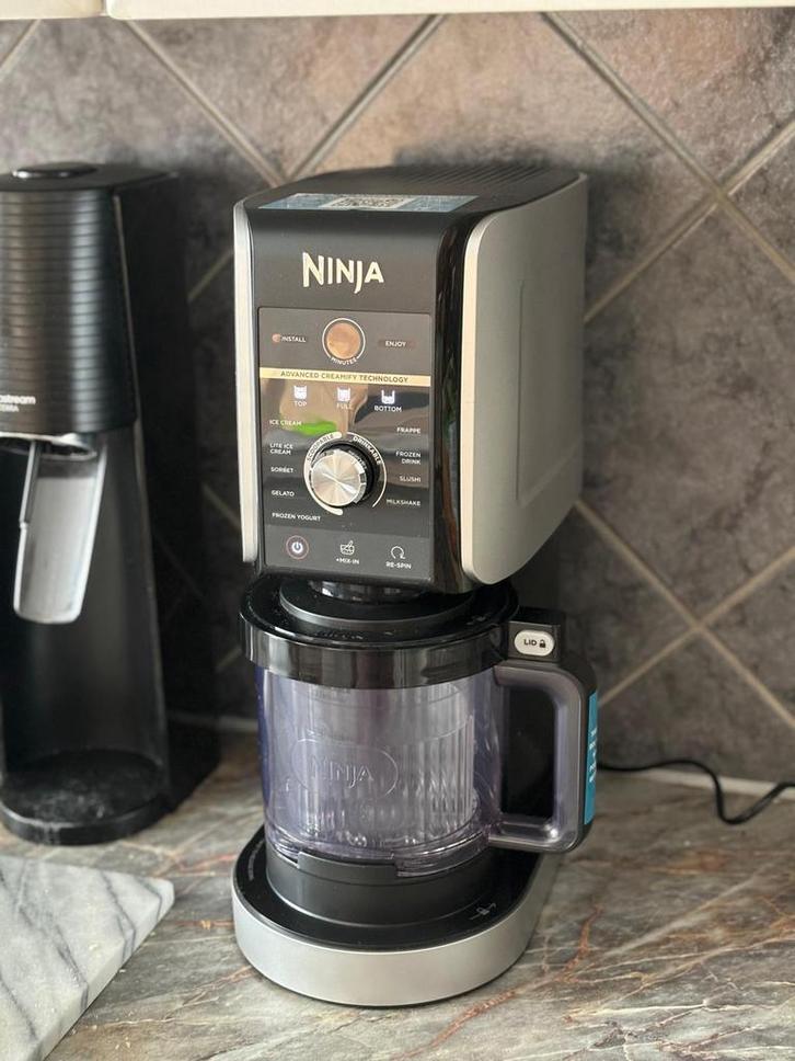 Ninja creami deluxe met extra bekers, Elektronische apparatuur, Koffiezetapparaten, Zo goed als nieuw, Ophalen
