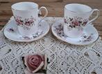 2 Vintage Royal Albert, Lavender Rose, koffie kop & schotels, Ophalen of Verzenden, Zo goed als nieuw, Wedgwood, Kop(pen) en/of Schotel(s)