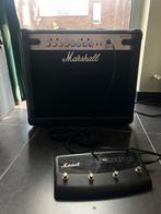 Marshall MG30CFX + pedaal, Muziek en Instrumenten, Versterkers | Bas en Gitaar, Ophalen, Zo goed als nieuw