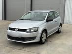 VW POLO 1.2 BENZINE • GEKEURD • 1 JAAR GARANTIE !, Auto's, Volkswagen, Voorwielaandrijving, Stof, Zwart, 4 cilinders