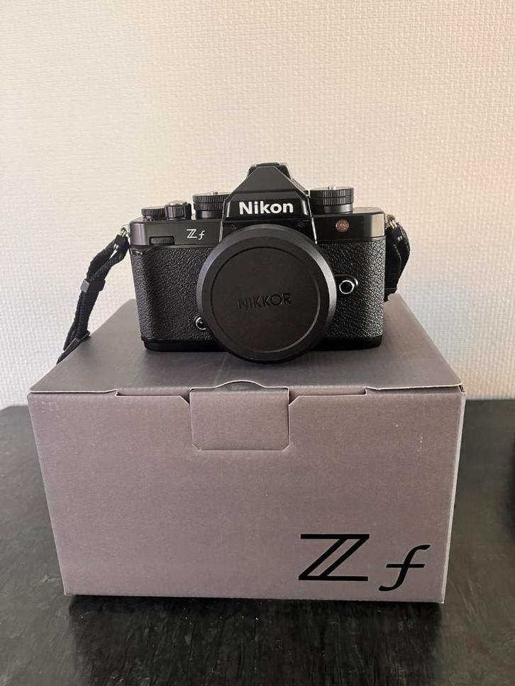 Nikon Z f camera + NIKKOR Z 26mm f/2.8 lens, Audio, Tv en Foto, Fotocamera's Digitaal, Gebruikt, Compact, Nikon, Ophalen