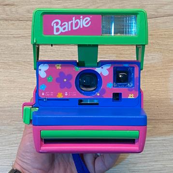 Polaroid 600 Barbie*perfecte staat  beschikbaar voor biedingen