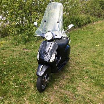 Vespa lx50 2t gezocht beschikbaar voor biedingen