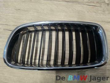 Grill links zwart/chroom BMW 3-serie F30 F31 51137255411 beschikbaar voor biedingen