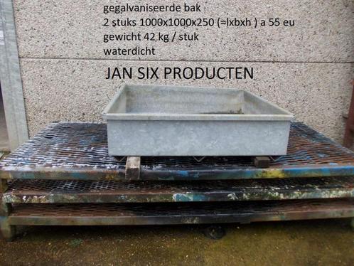 Gegalvaniseerde bak ( voor planten ?? ) 1000x1000x250 (=lxbx, Tuin en Terras, Bloembakken en Plantenbakken, Zo goed als nieuw