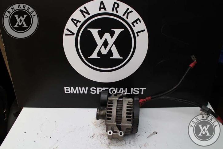 BMW 5 Serie Dynamo N43-B16A 0121715017, Auto-onderdelen, Motor en Toebehoren, BMW, Gebruikt, Ophalen of Verzenden