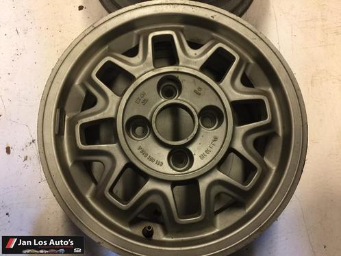 Velg  lichtmetaal Audi 80,100 811601025A 5.5x13 ET45, Auto-onderdelen, Banden en Velgen, Band(en), 13 inch, Personenwagen, Gebruikt