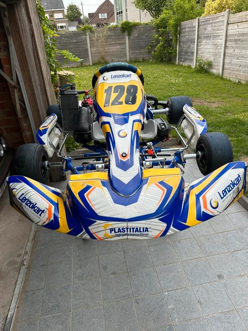 Lenzo kart met Rotax max evo in degelijke staat, Sport en Fitness, Karting, Kart, Ophalen