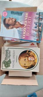 Romans bouquet.familie en dokter, Boeken, Romans, Ophalen, Gelezen