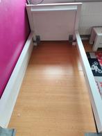 Stevig wit 1 persoonsbed.90 op 200cm, Huis en Inrichting, Slaapkamer | Bedden, Ophalen, Zo goed als nieuw