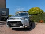 Mitsubishi Outlander 2.2 DI-D 4WD * 7 PLACES, Auto's, Mitsubishi, Automaat, Euro 5, 7 zetels, Leder