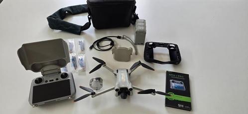 Dji Mini 3 Pro avec DJI Smart Control + Kit Dji Mini 3 Pro, Audio, Tv en Foto, Drones, Zo goed als nieuw, Drone met camera, Ophalen of Verzenden