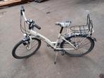 Meisjesfiets 24 inch, Fietsen en Brommers, 24 inch, Zo goed als nieuw, Ophalen