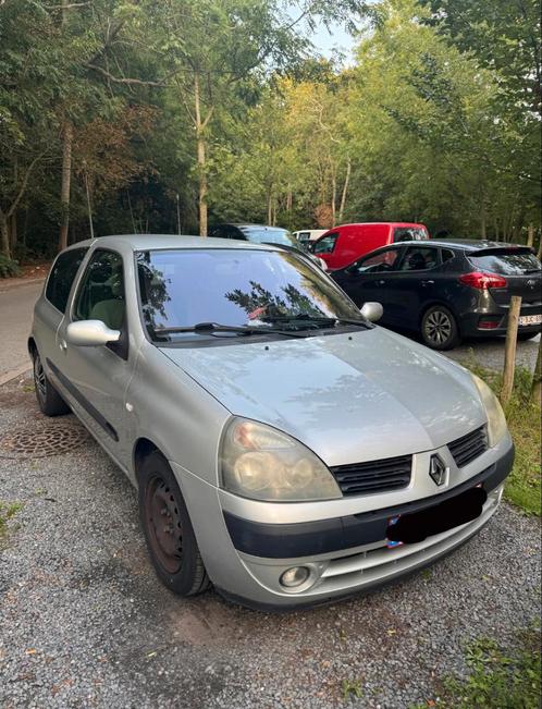 Renault clio automaat, Auto's, Renault, Particulier, Clio, Benzine, Euro 4, 3 deurs, Automaat, Zilver of Grijs, Beige, Ophalen