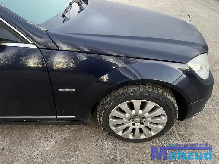 MERCEDES C KLASSE W204 Blauw C359 rechts voorscherm 2007-201, Auto-onderdelen, Carrosserie, Spatbord, Mercedes-Benz, Gebruikt