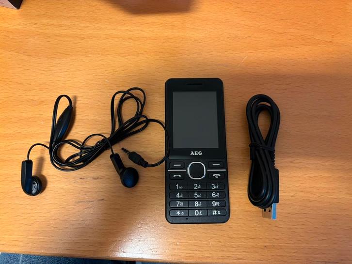 AEG VOXTEL mobiele telefoon, Telecommunicatie, Mobiele telefoons | Nokia, Zo goed als nieuw, Zonder abonnement, Zonder simlock