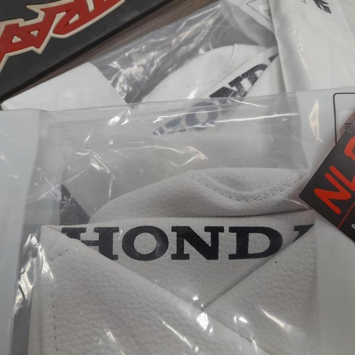 Wallaroo Witte overtrek, Fietsen en Brommers, Brommeronderdelen | Algemeen, Nieuw, Ophalen