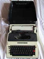 Silver Reed 500 draagbare schrijfmachine, Japan, Diversen, Typemachines, Gebruikt, Ophalen of Verzenden