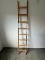 Schone houten ladder, 2 tot 4 meter, Ladder, Zo goed als nieuw, Ophalen