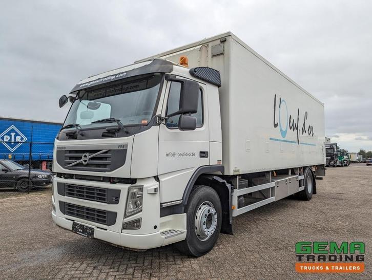 Volvo FM330 4x2 Daycab Euro5 KuikenBak 8.2m + Webasto Heater, Auto's, Vrachtwagens, ABS, Airconditioning, Cruise Control, Electronic Stability Program (ESP)
