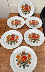 Vintage bordjes met bloemenmotief, Huis en Inrichting, Keuken | Servies, Ophalen of Verzenden, Zo goed als nieuw