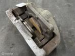 Remklauw rechtsvoor BMW 5-serie Touring F11  34116792690, Gebruikt, Ophalen of Verzenden, BMW, BMW