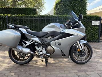 Honda VFR 800 F beschikbaar voor biedingen