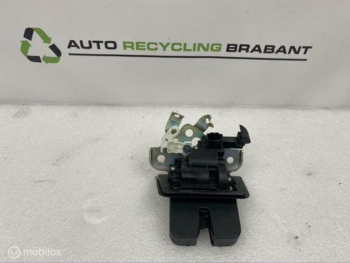 Achterklep slot Audi A3l elektrisch 8R0827505A, Auto-onderdelen, Klein materiaal, Gebruikt, Ophalen of Verzenden