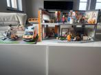 Playmobile huis + ziekenhuis + meubels, Ophalen, Zo goed als nieuw