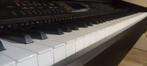 Digitale piano Yamaha Clavinova CVP-206, Muziek en Instrumenten, Piano's, Ophalen, Bruin, Digitaal, Zo goed als nieuw