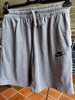 sportieve bermuda, Nike, maat 140, Gebruikt, Nike, Jongen, Ophalen