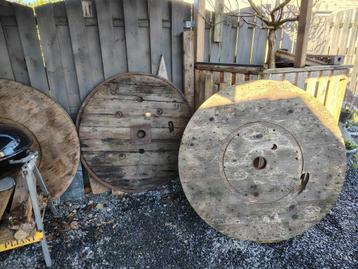 plateau circulaire en bois 125 ex bobine beschikbaar voor biedingen
