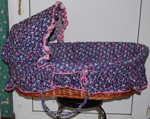 Vintage rieten wieg, Kinderen en Baby's, Babywiegjes en Ledikanten, Zo goed als nieuw, Overige typen, Ophalen of Verzenden