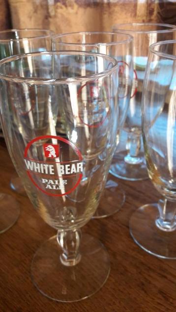 Verres à bière beschikbaar voor biedingen