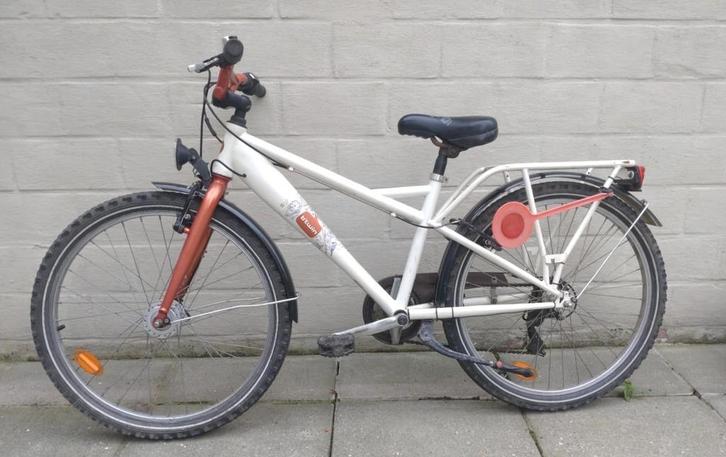 BTWIN kinderfiets 24 inch, Fietsen en Brommers, Fietsen | Kinderfietsjes, Gebruikt, 20 inch of meer, Ophalen