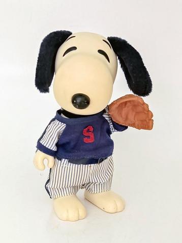 Snoopy baseball 1960's beschikbaar voor biedingen
