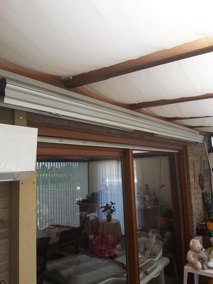 2 Handmatige zonneschermen / zonneluifels / schaduwdoeken, Tuin en Terras, Zonneschermen, Gebruikt, Ophalen