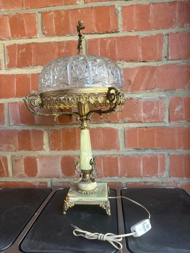 Antieke tafellamp, Antiquités & Art, Antiquités | Éclairage, Enlèvement